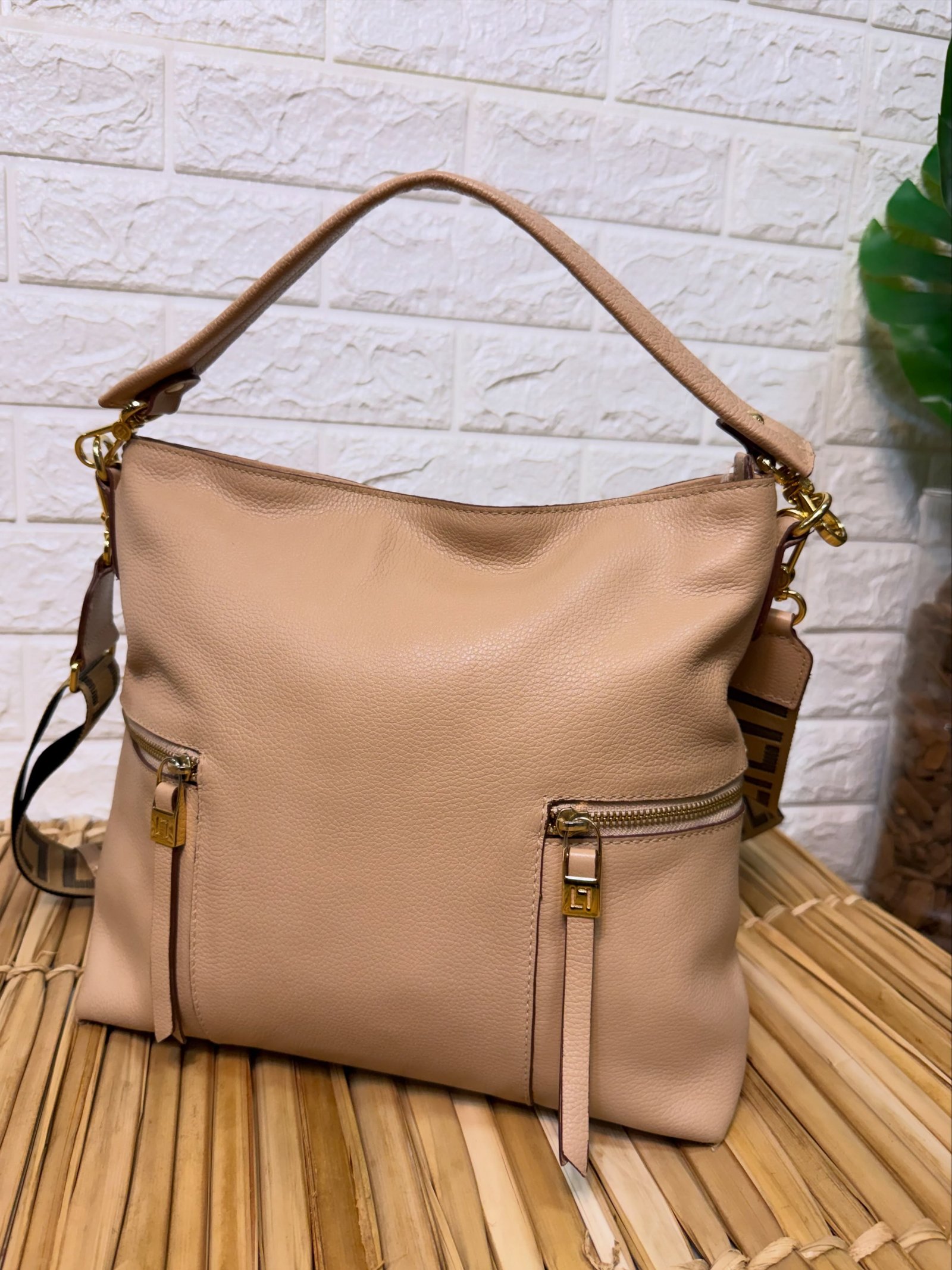 Bolsa Luz da Lua Couro Legítimo - Curadoria LB Brechó